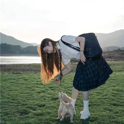 《地球外少年少女》